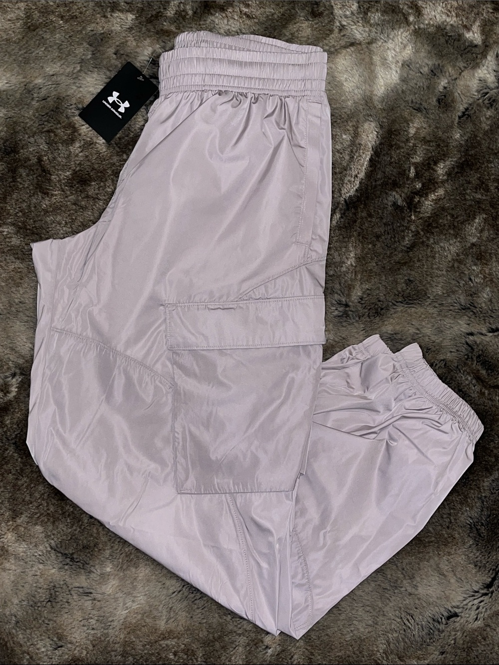 Under Armour Unstoppable Womens M Sheen Cargo Joggers Pants Mauve NWT $90